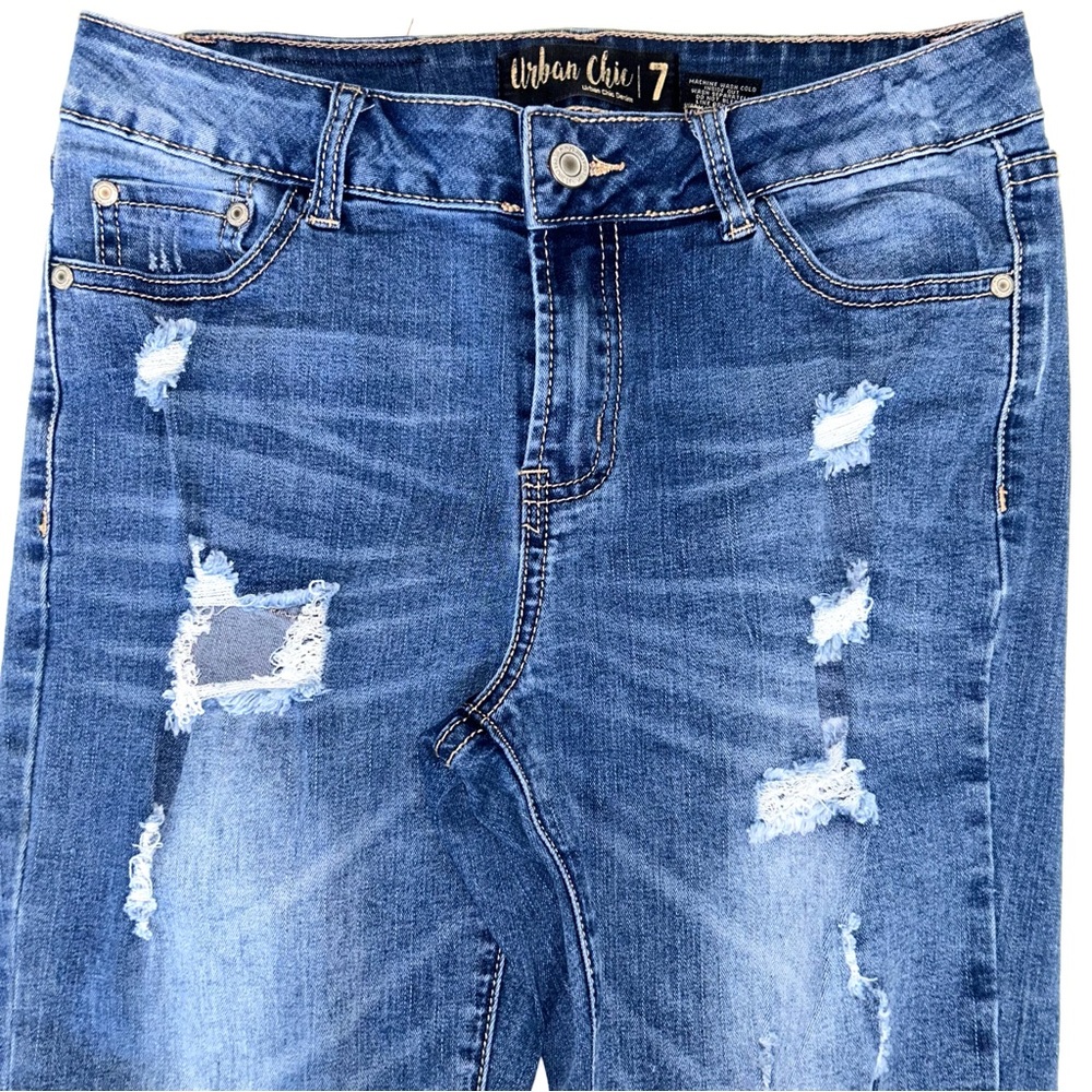 Urban Chic Distressed skinny Jeans
